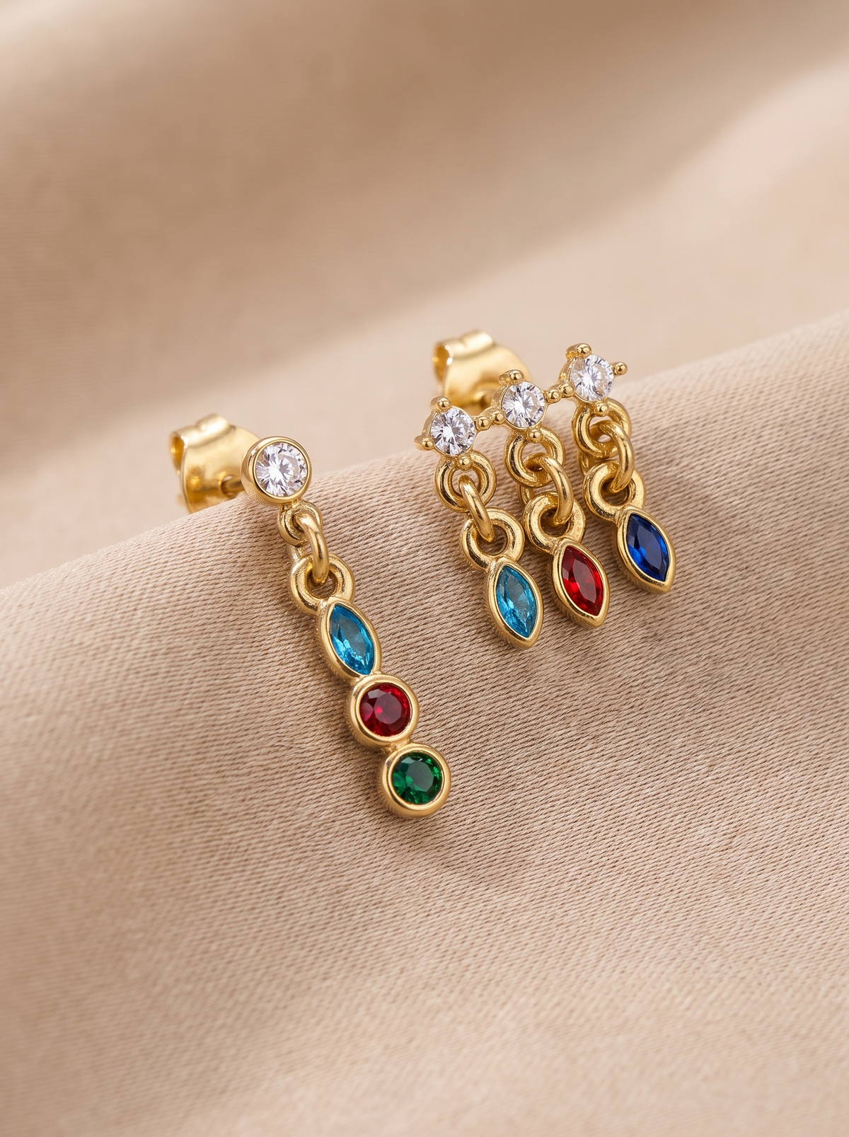 Duo de boucles d'oreilles asymétriques Cascade & Trilogie
