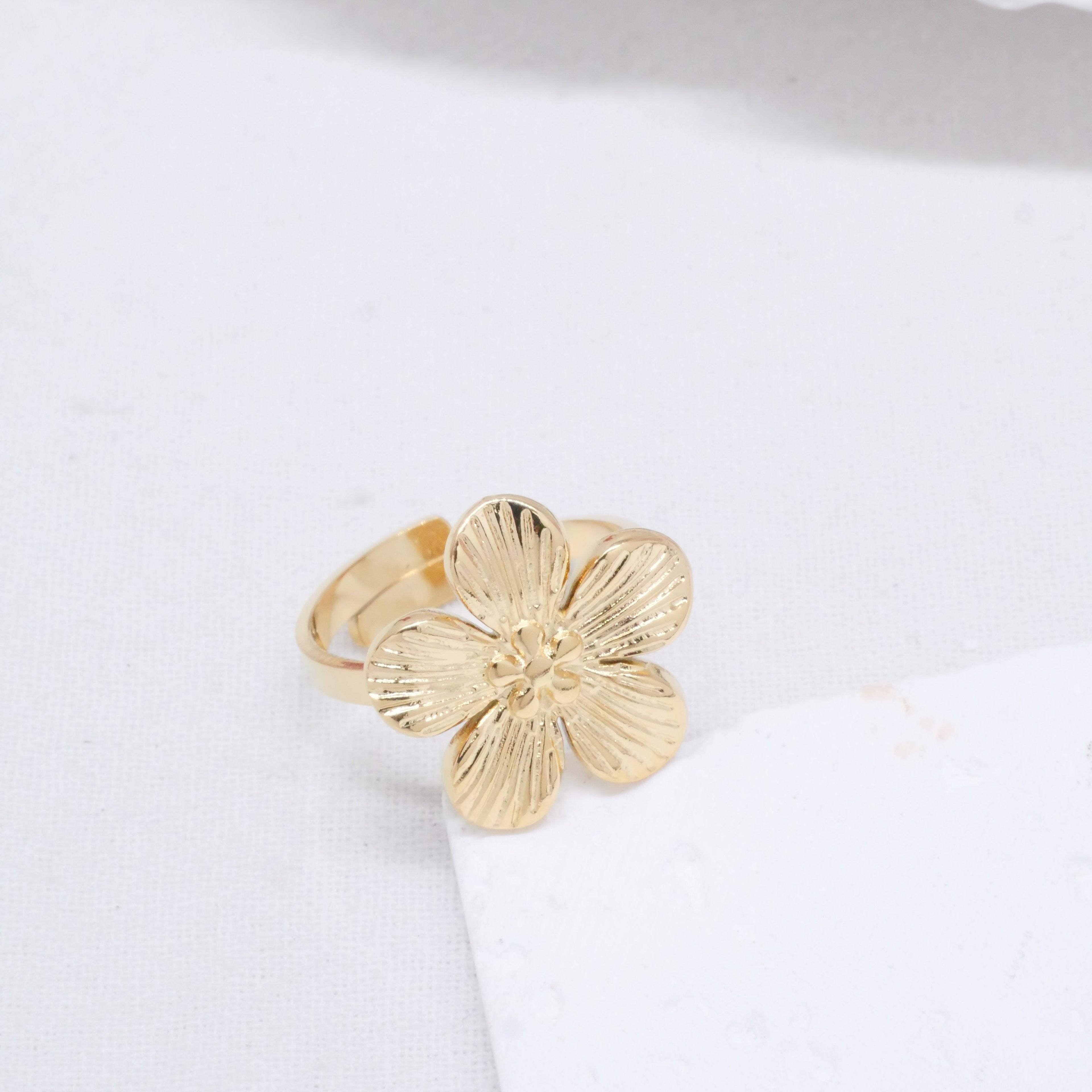 Bague petite fleur
