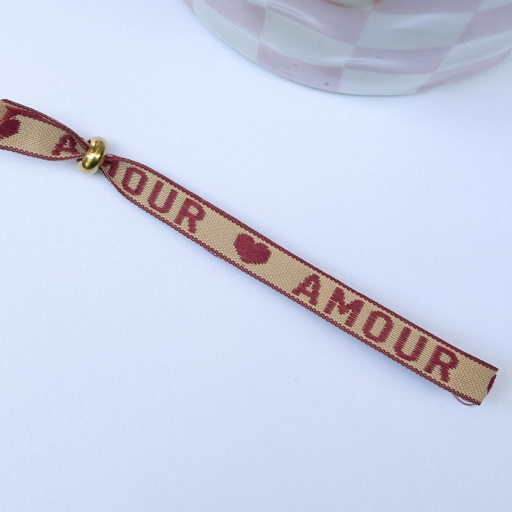 Bracelet ruban Amour