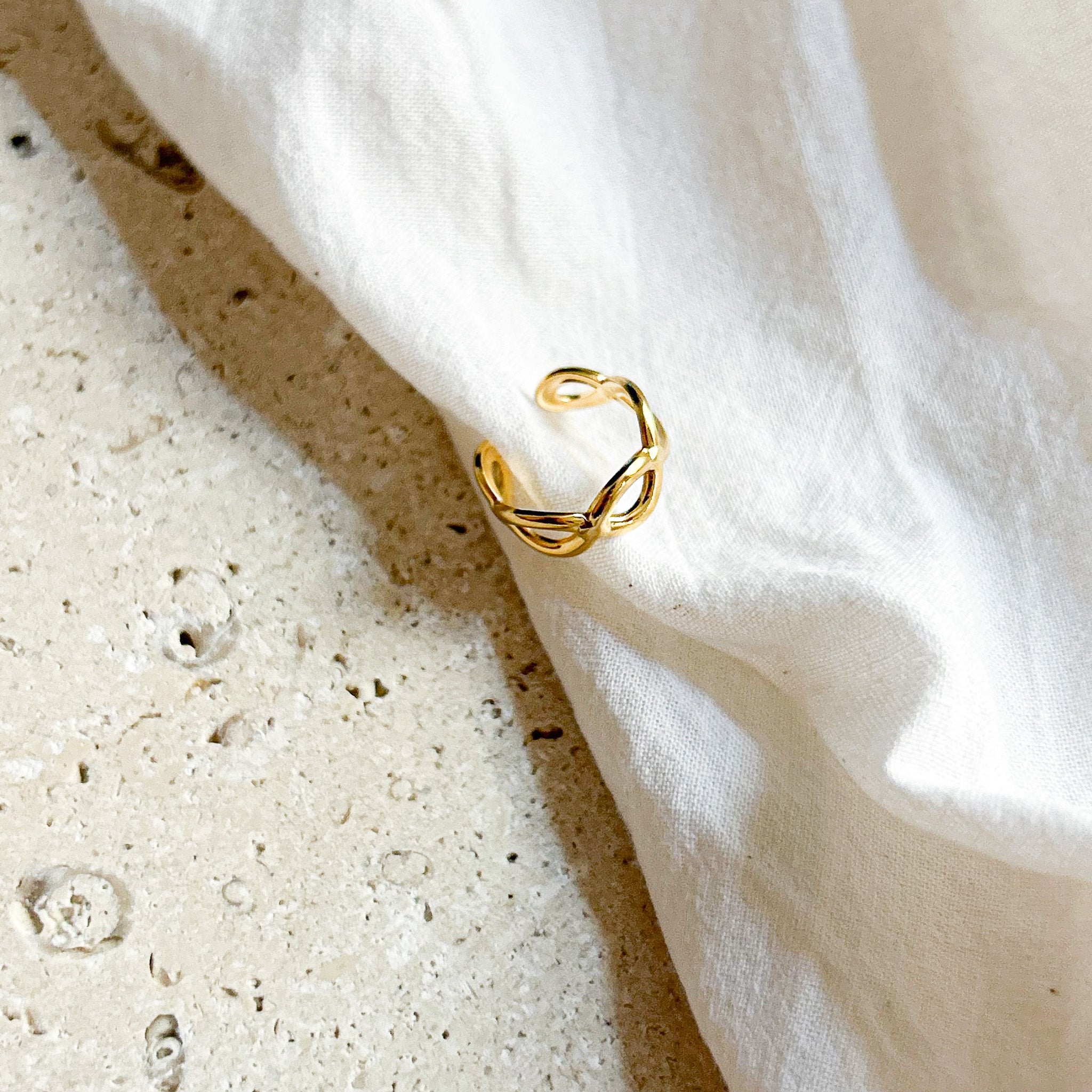 Ear cuff Shika doré