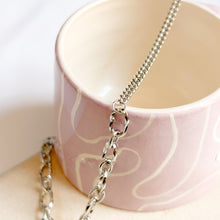 Charger l&#39;image dans la galerie, Collier Shine argenté
