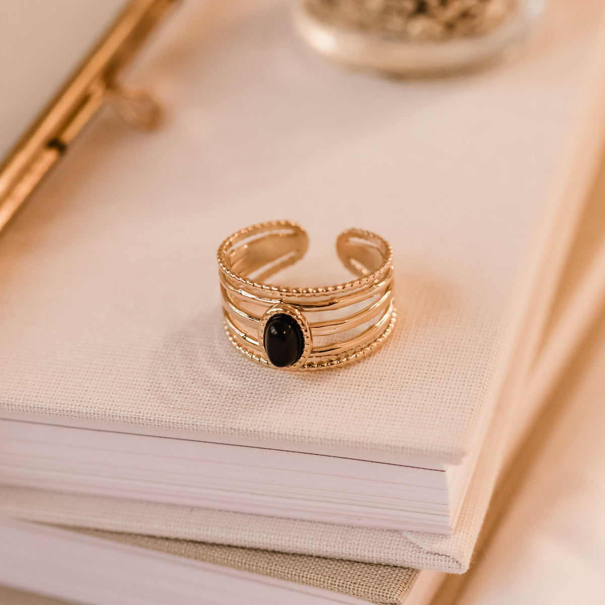 Bague Amandine pierre noire en acier inoxydable – Lany-bijoux