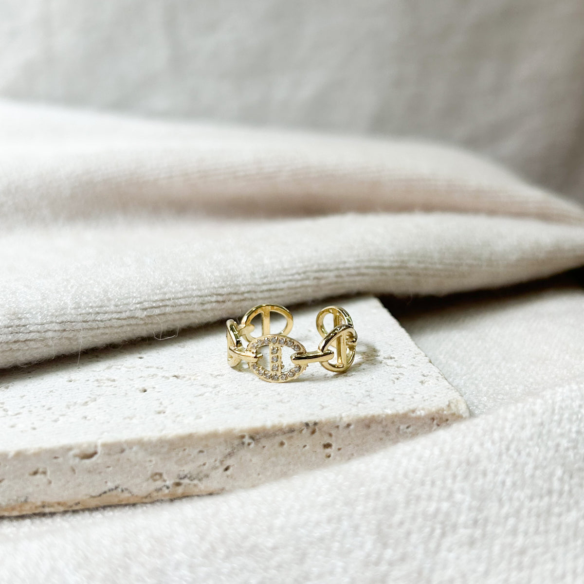 Bague Clara en acier inoxydable doré – Lany-bijoux