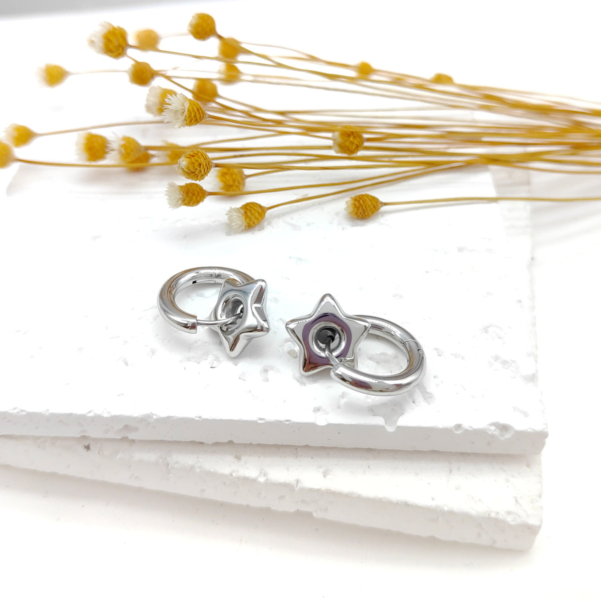 Boucles d'oreilles créoles Ninon en acier inoxydable argenté – Lany-bijoux