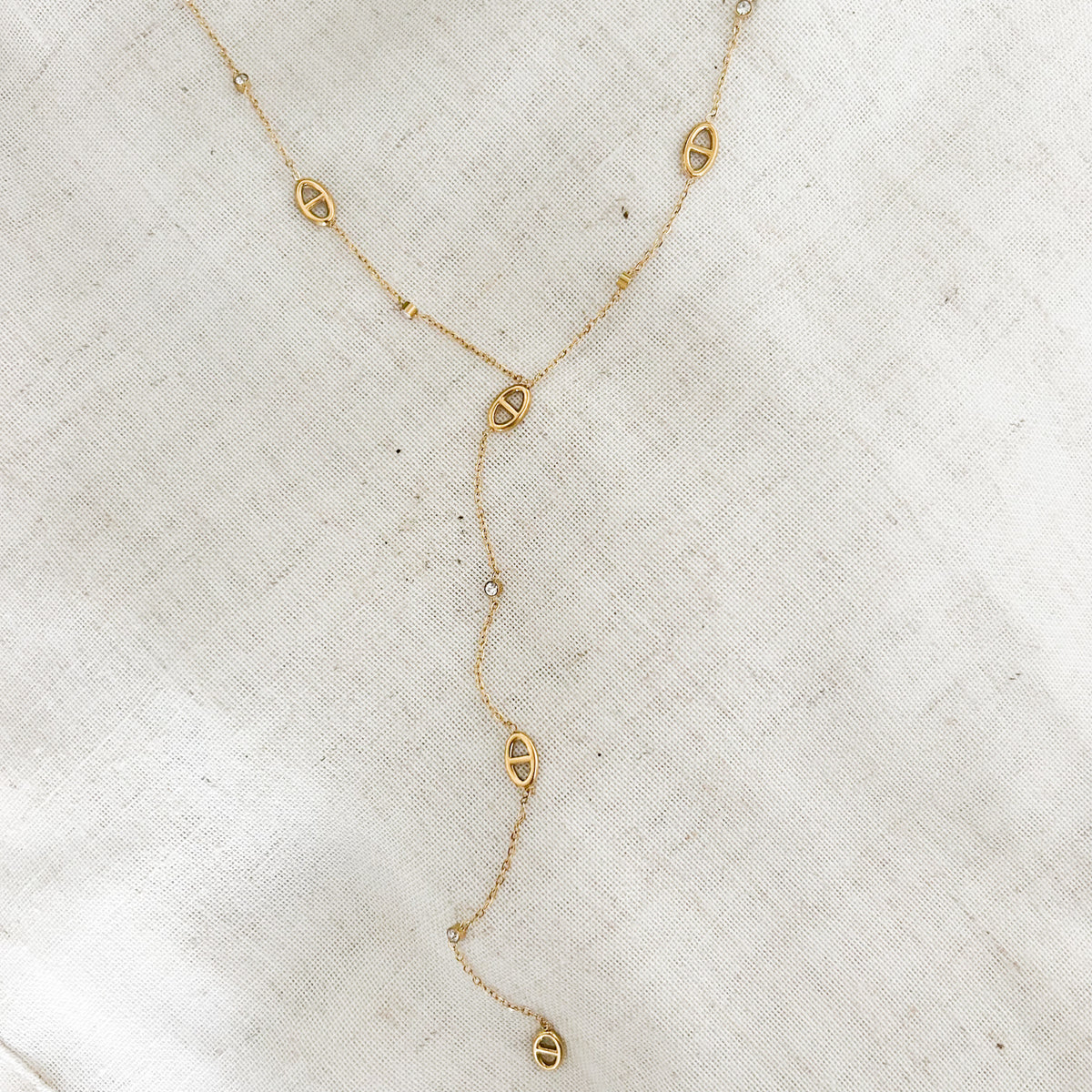 Collier cravate Fionie en acier inoxydable doré – Lany-bijoux