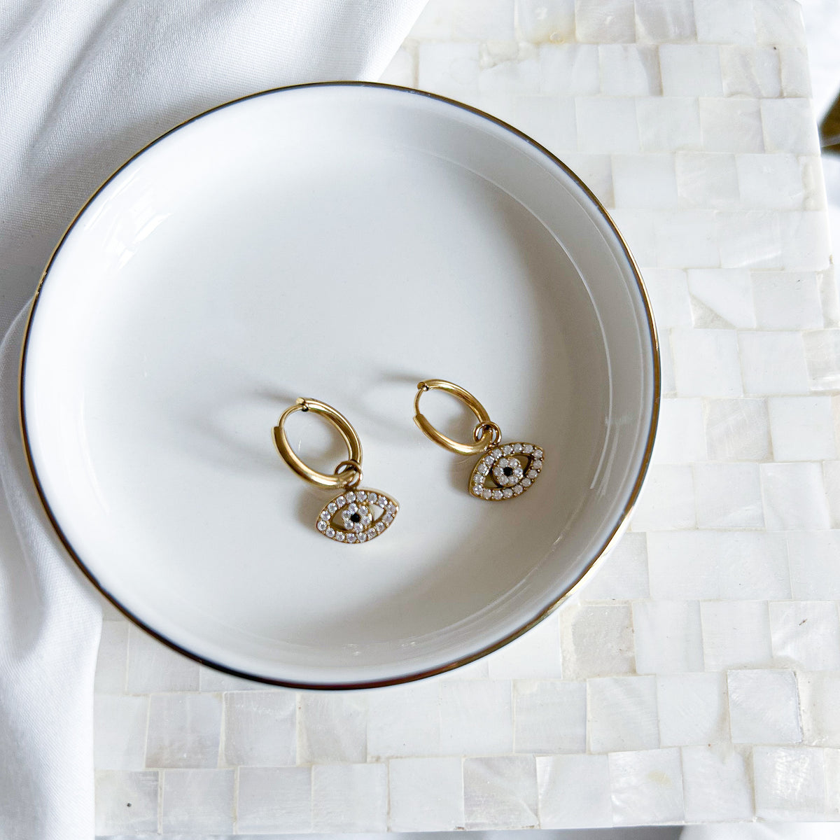 Boucles d'oreilles créoles œil en acier inoxydable doré – Lany-bijoux