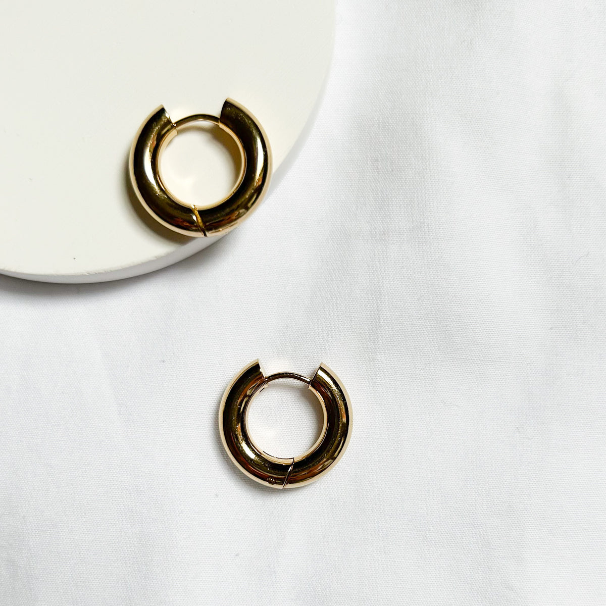 Créoles Sandy en acier inoxydable doré – Lany-bijoux