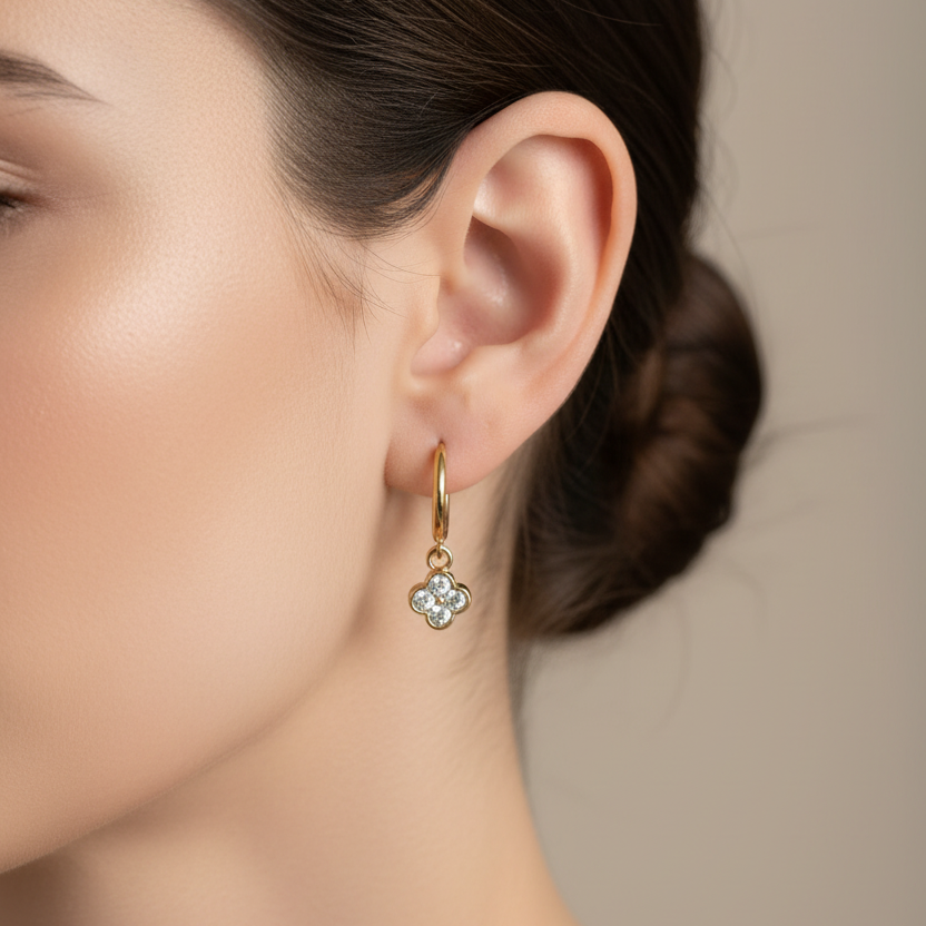 Boucles d'oreilles créoles trèfles en acier inoxydable doré – Lany-bijoux