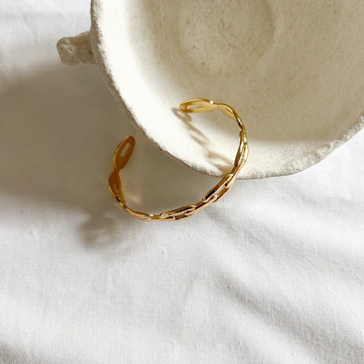 Bracelet demi-jonc Chloé en acier inoxydable – Lany-bijoux