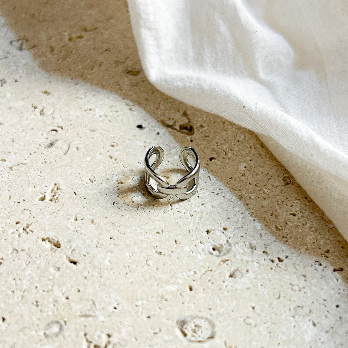 Ear cuff Amedo en acier inoxydable argenté – Lany-bijoux
