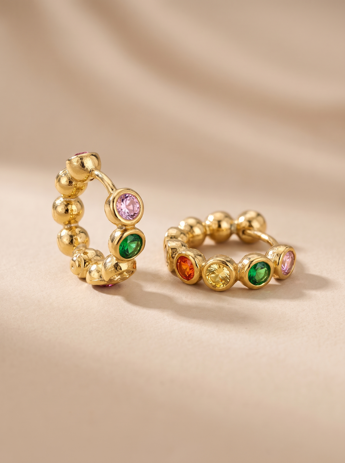 Créoles Bulle – Strass multicolores
