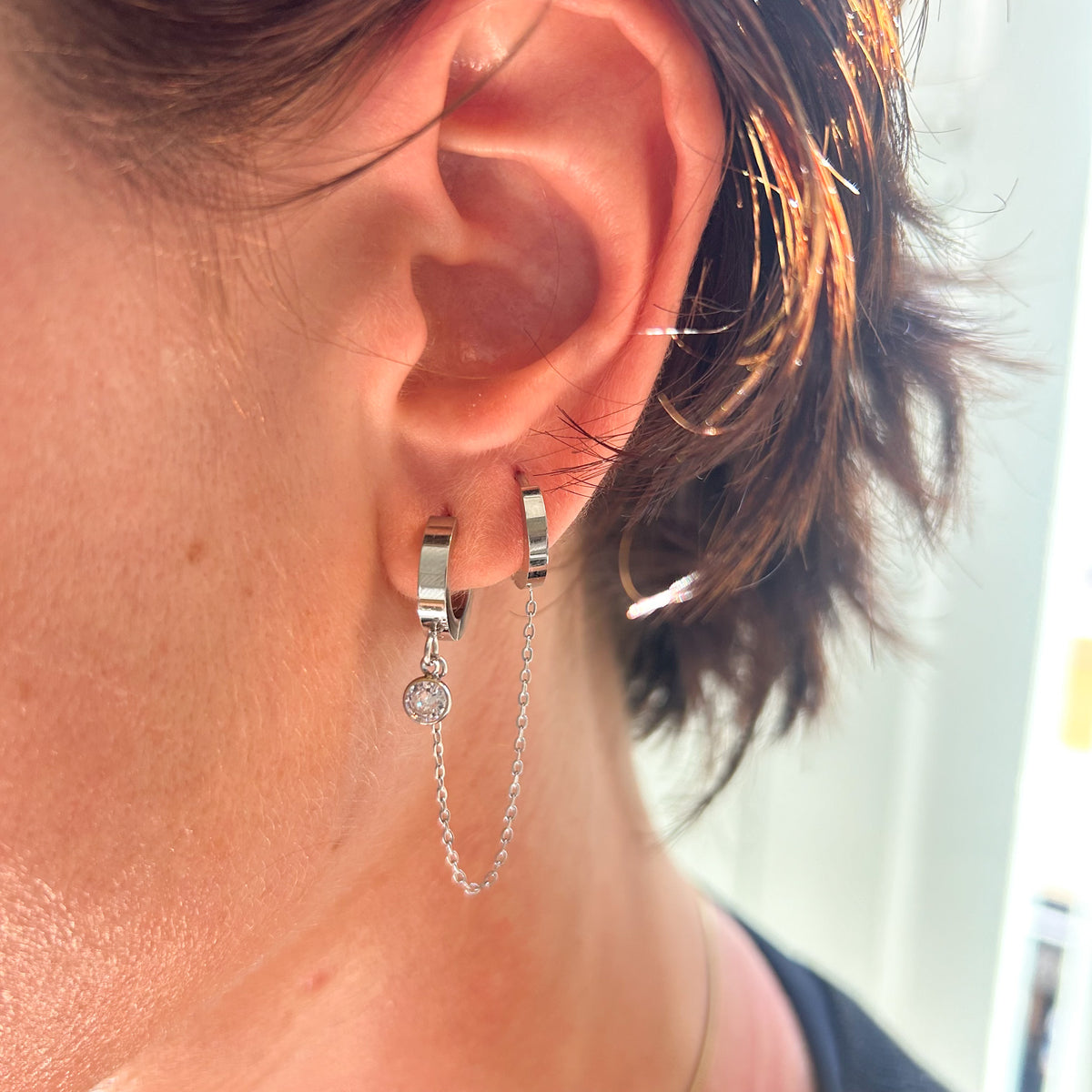Mono boucle d'oreille Dany en acier inoxydable argenté – Lany-bijoux