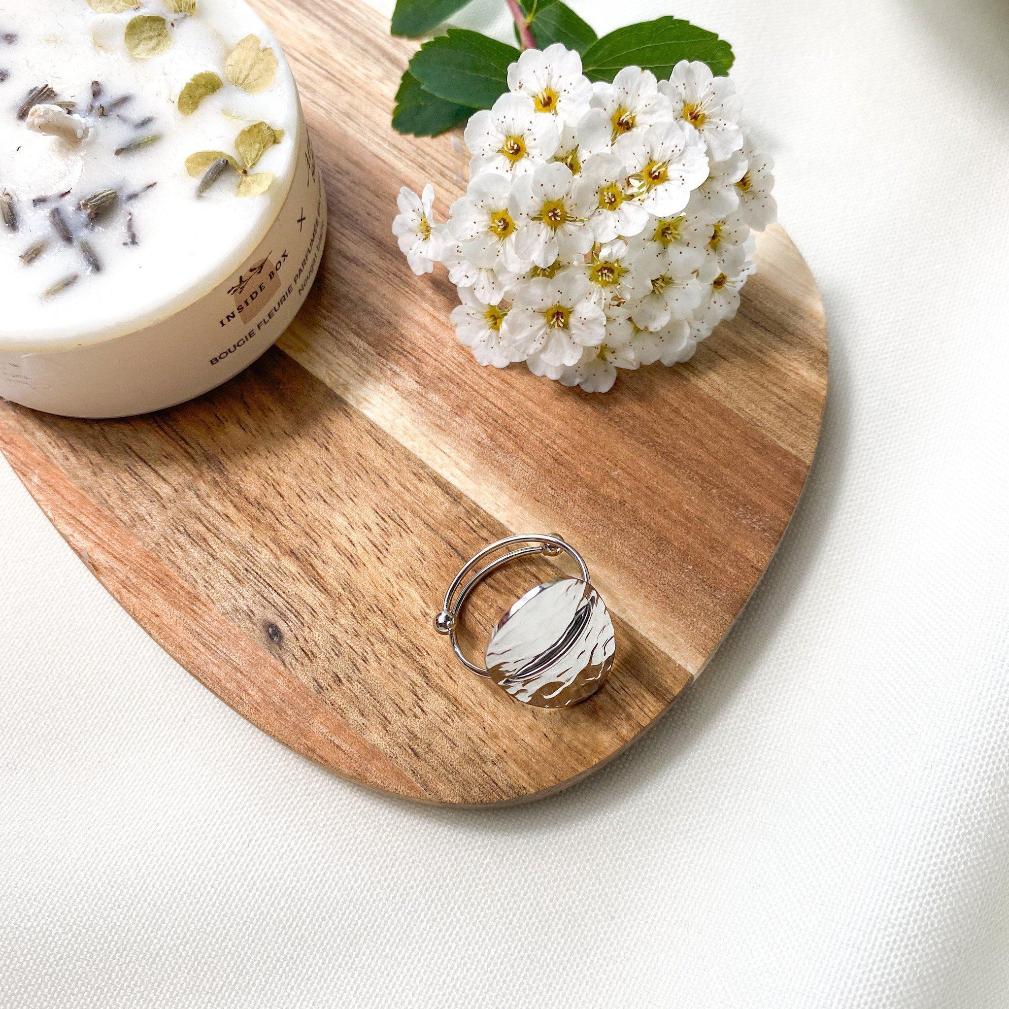 Bague pièce ovale martelée en acier inoxydable argenté - modèle ajustable-bague-Lany-bijoux