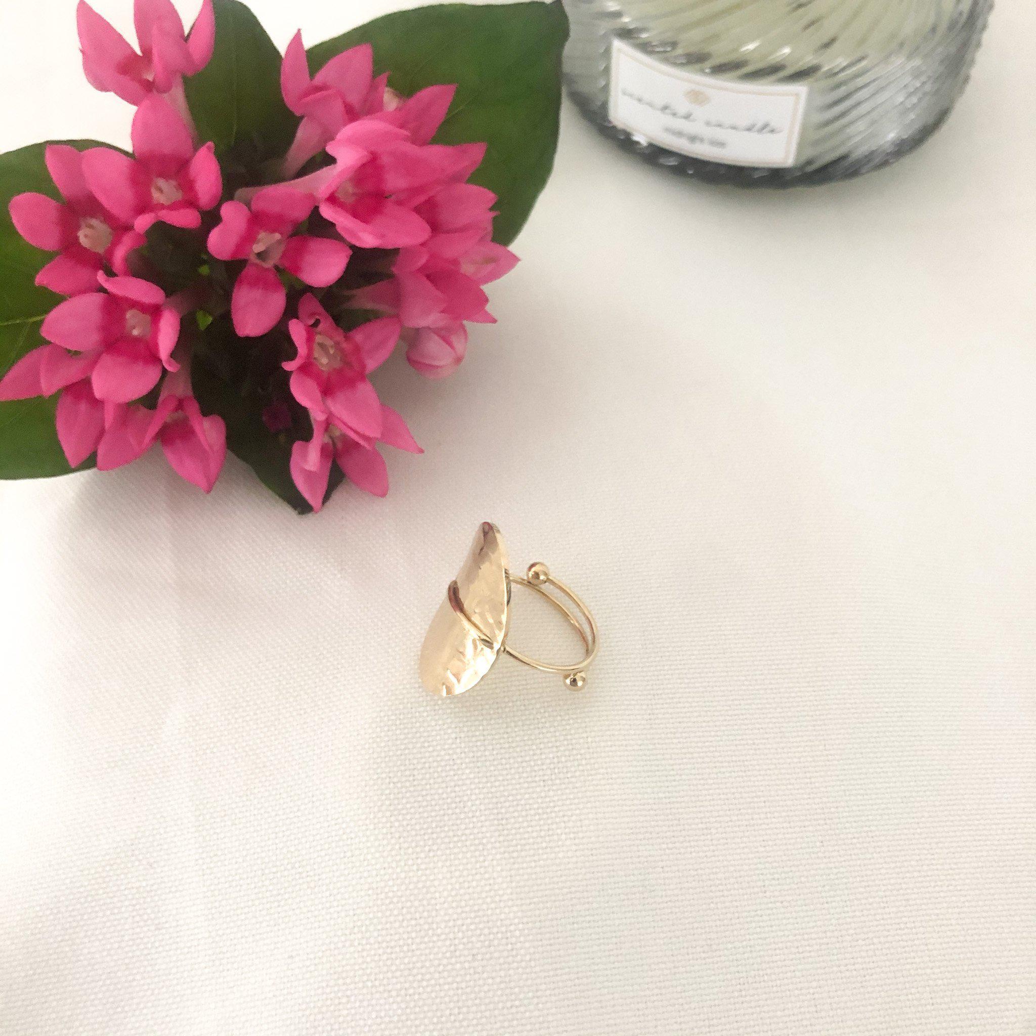 Bague pièce ovale martelée en acier inoxydable doré - modèle ajustable-Lany-bijoux