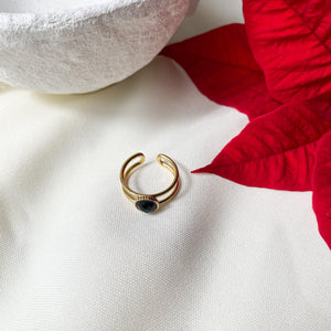 Bague deux anneaux fins avec une pierre noire carrée en acier inoxydable doré - modèle ajustable.-Lany-bijoux