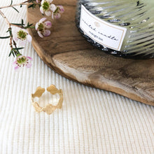 Charger l&#39;image dans la galerie, Bague petits trèfles en acier inoxydable doré - modèle Dorothé-Lany-bijoux
