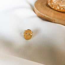Charger l&#39;image dans la galerie, Bague pièce avec une d&#39;étoile en acier inoxydable doré - modèle ajustable Lalie-Lany-bijoux
