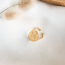 Charger l&#39;image dans la galerie, Bague pièce avec une d&#39;étoile en acier inoxydable doré - modèle ajustable Lalie-Lany-bijoux
