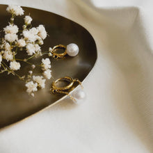 Charger l&#39;image dans la galerie, Boucles perles Diane-boucles d&#39;oreilles-Lany-bijoux
