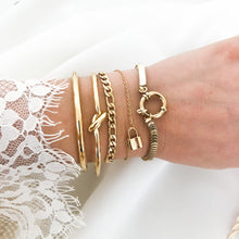 Charger l&#39;image dans la galerie, Bracelet mailles fines avec pendentif cadenas en acier inoxydable doré-bracelet-Lany-bijoux
