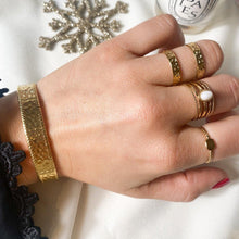 Charger l&#39;image dans la galerie, Demi jonc martelé - Sonia-Lany-bijoux
