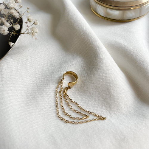 Bague d'oreille Élise anneau martelé et chaîne en acier inoxydable doré – Lany-bijoux