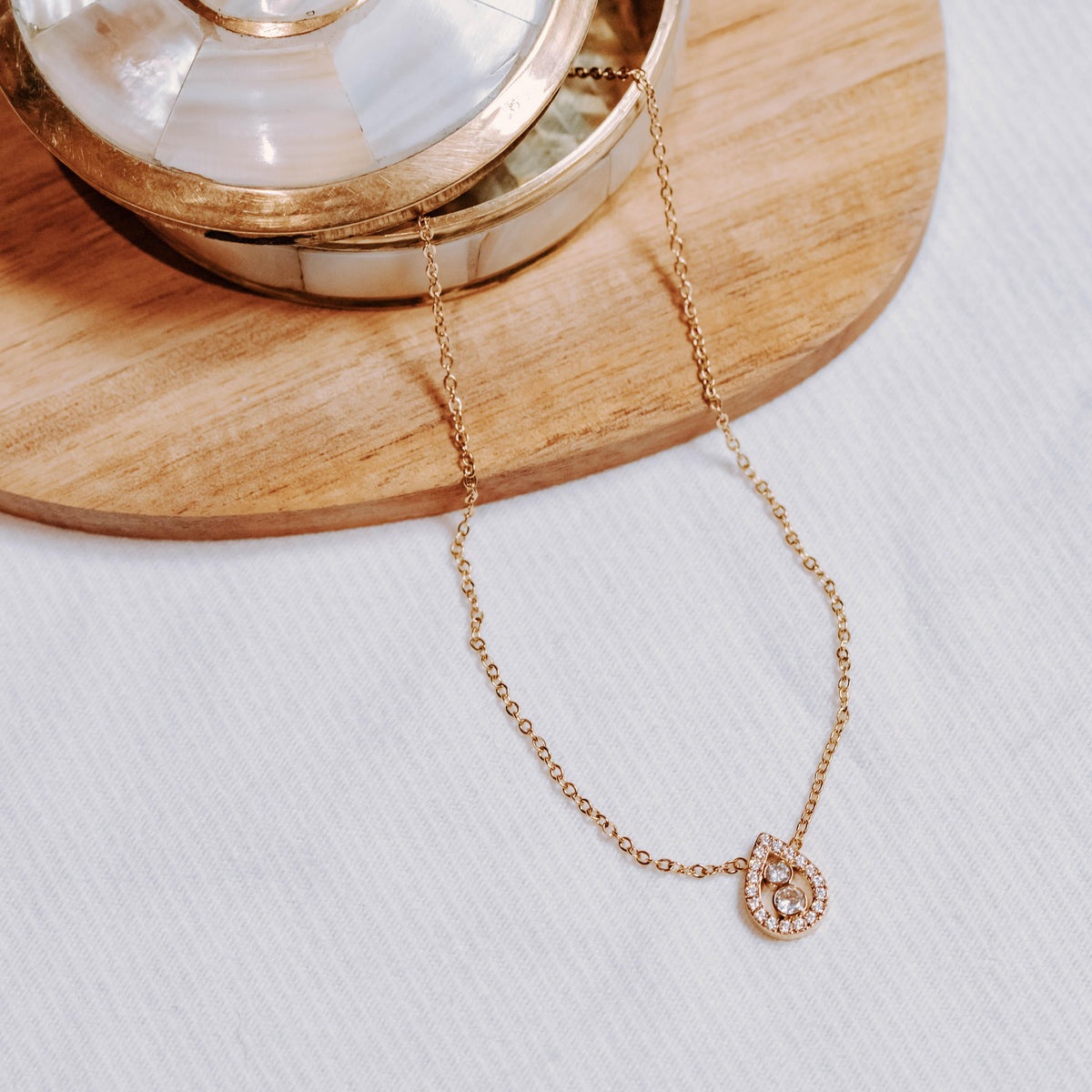Collier Flaura en acier inoxydable doré – Lany-bijoux