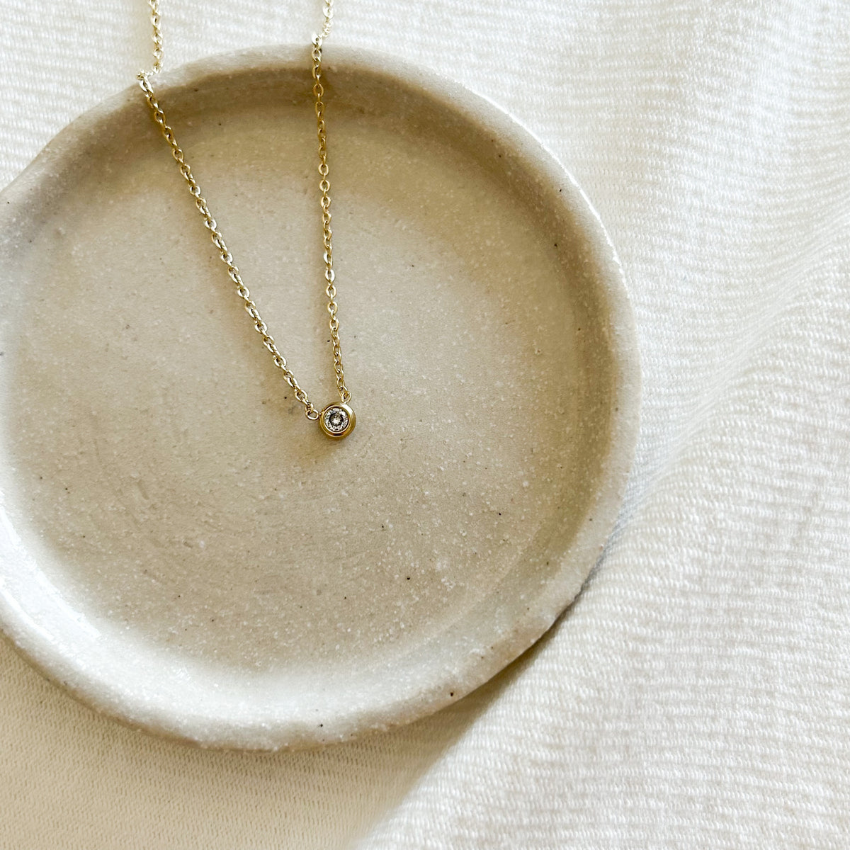Collier Monoé en acier inoxydable doré – Lany-bijoux
