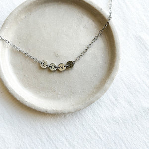 Collier LOVE argenté