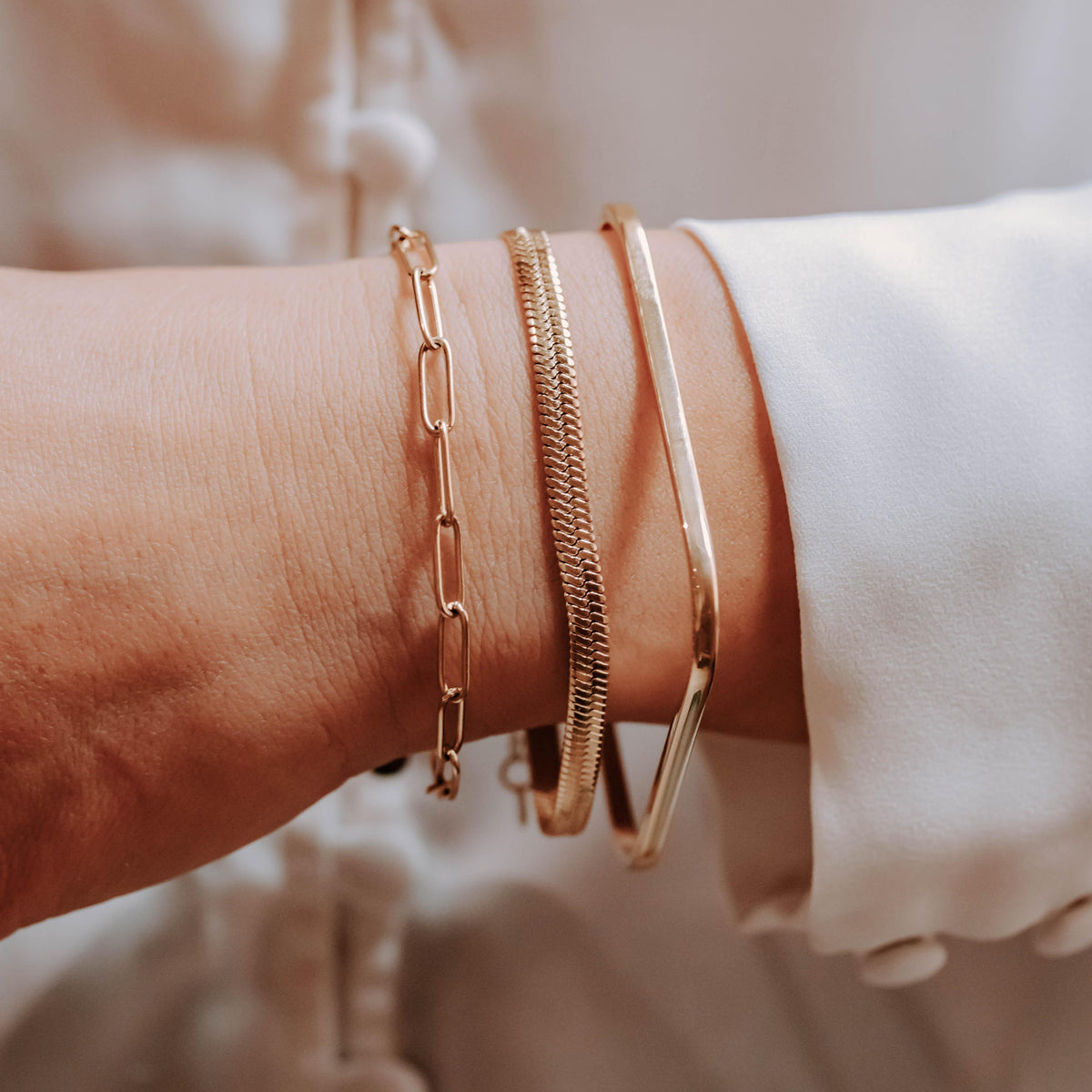Jonc carré Dorlie en acier inoxydable doré – Lany-bijoux